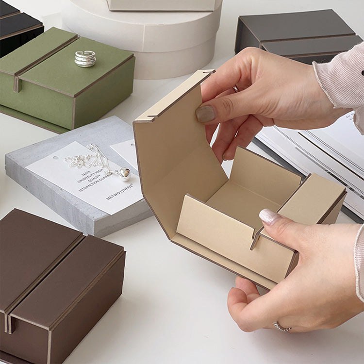 Eco-friendly Two Pieces Foldable Packaging For Jewelry Business