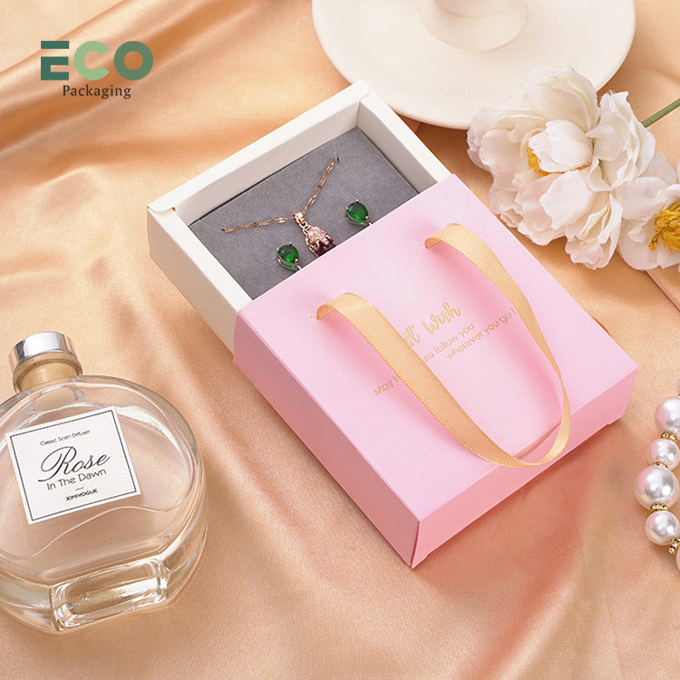 Foldable White Paper Cardboard Jewelry Box with Ribbon
