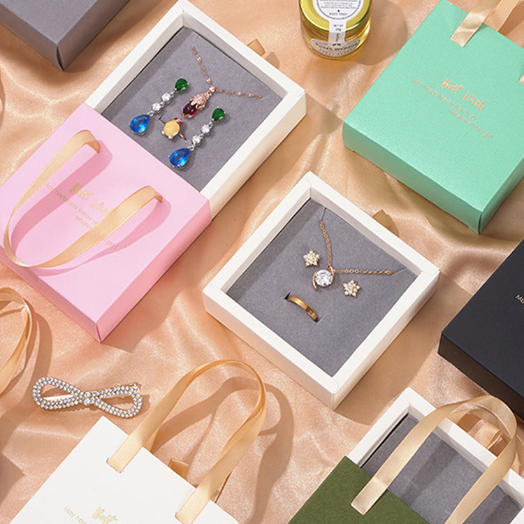 customize jewelry boxes